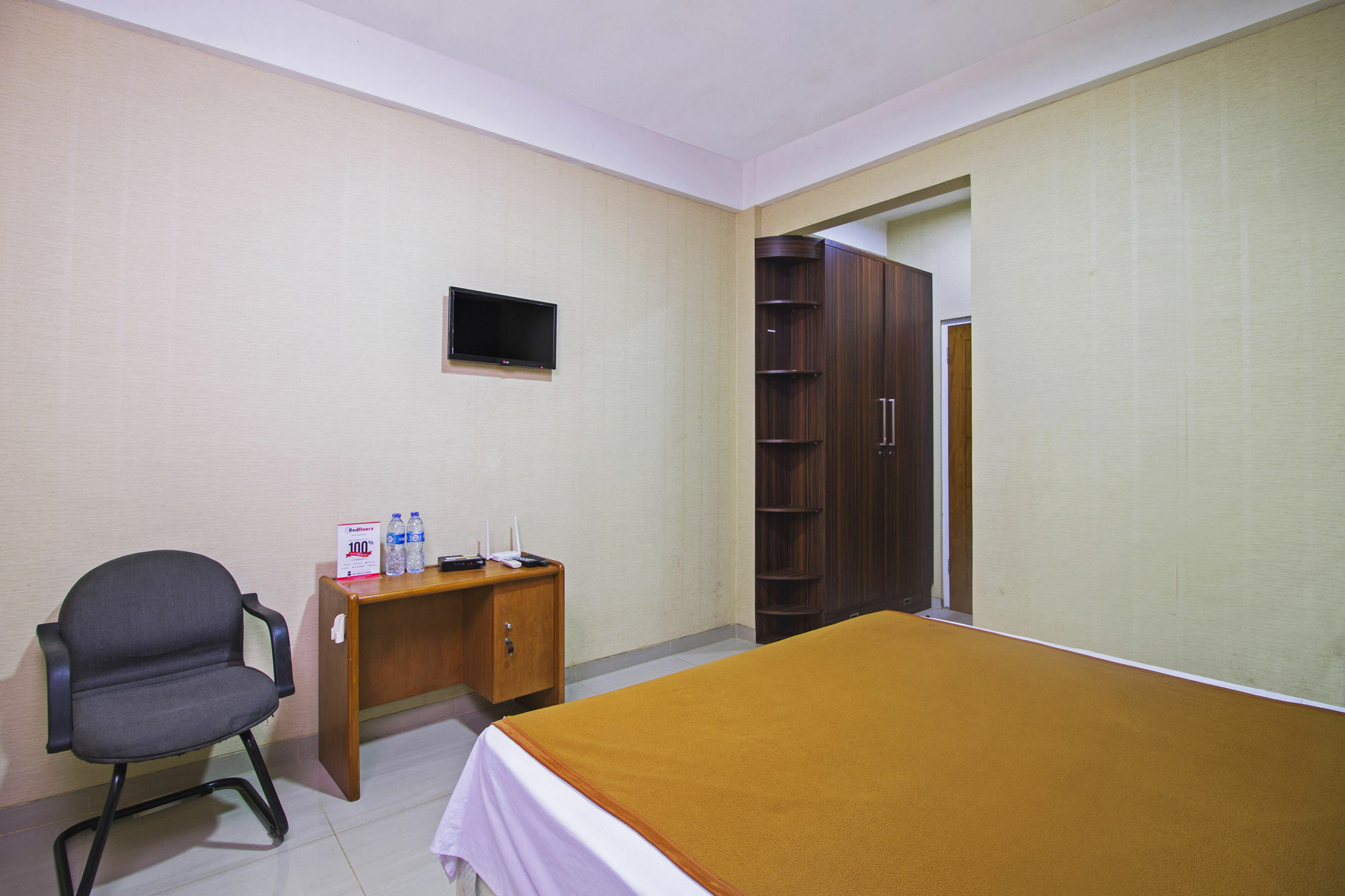 Reddoorz Near Cilandak Town Square Jacarta Exterior foto