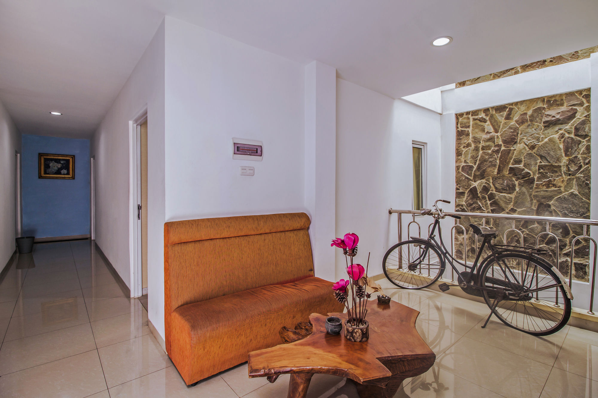 Reddoorz Near Cilandak Town Square Jacarta Exterior foto